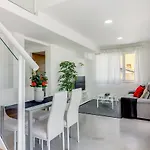 아파트 Rueiro 17 *